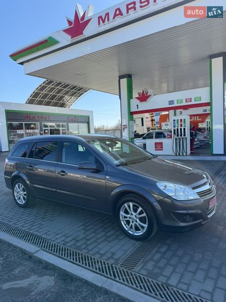 Універсал Opel Astra 2009 в Білій Церкві