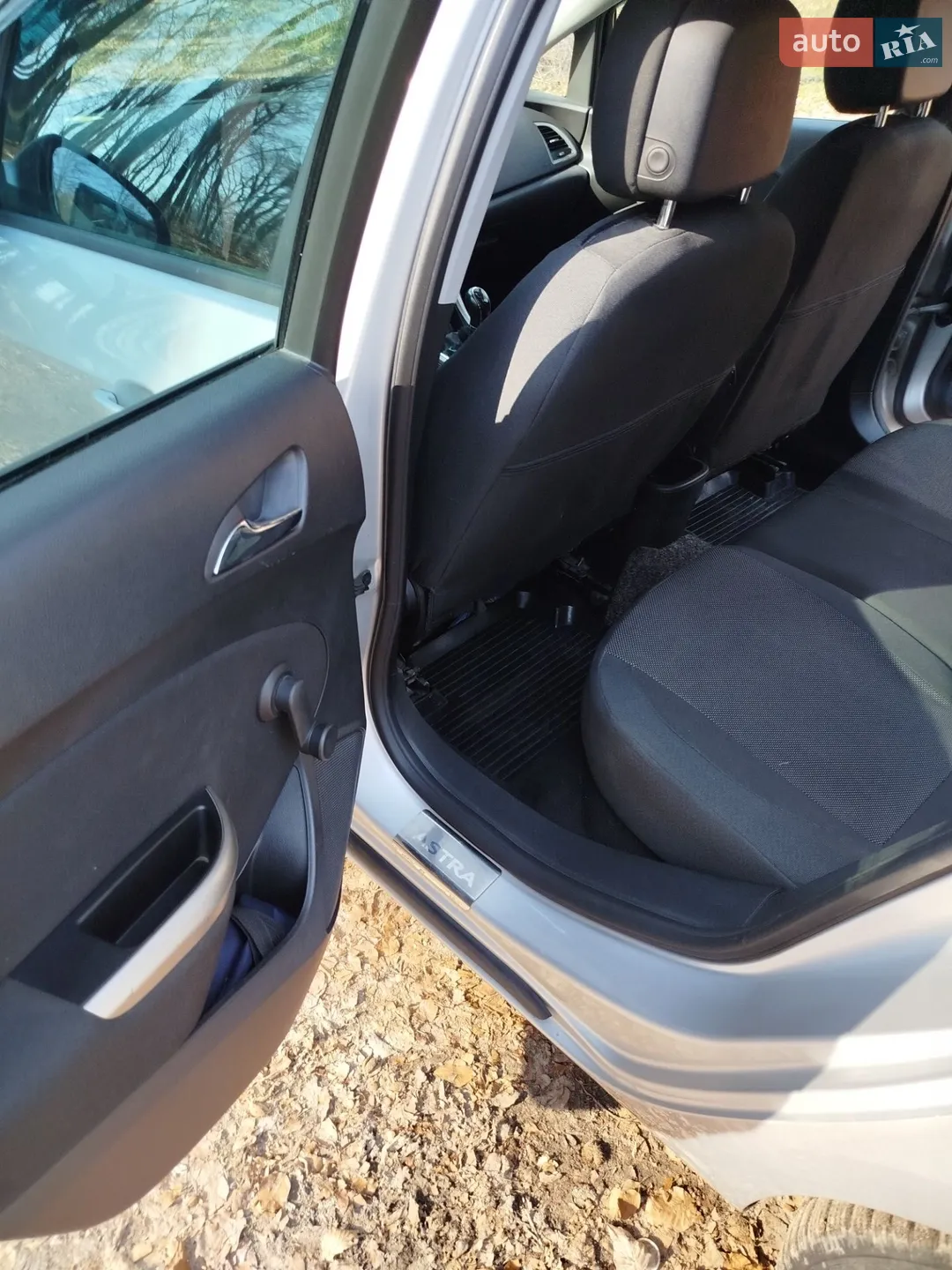 2011 Opel Astra - мініатюра 8