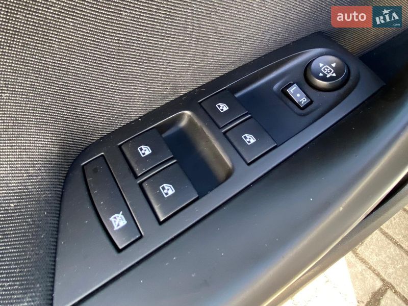 Хэтчбек Opel Astra 2019 в Ровно фото 14 Хэтчбек Opel Astra 2019 в Ровно
