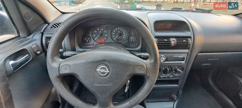 Седан Opel Astra 2007 в Ирпене