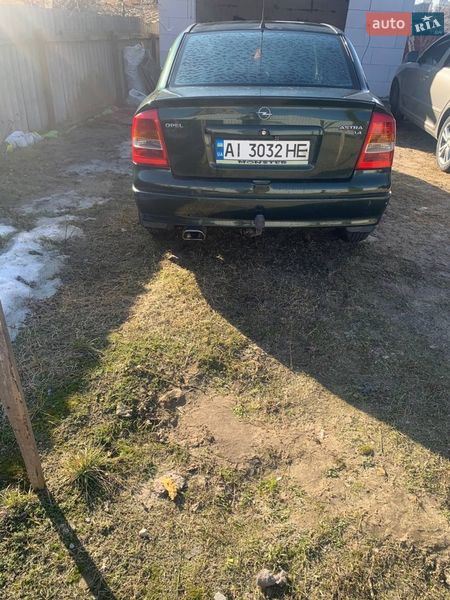 Седан Opel Astra 2003 в Василькове