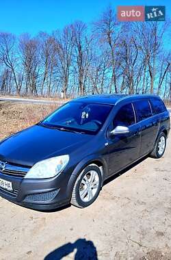 Універсал Opel Astra 2009 в Волочиську