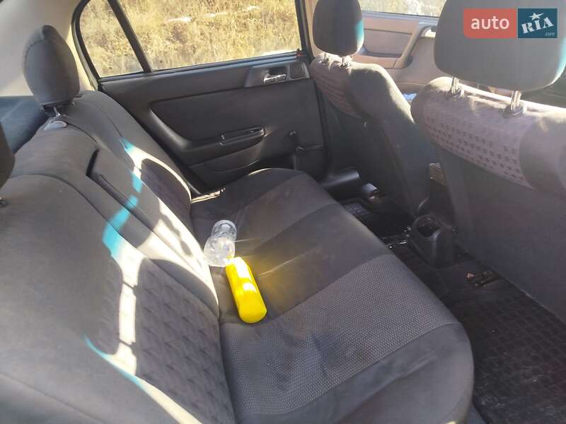 Хэтчбек Opel Astra 2004 в Обухове