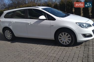 Универсал Opel Astra 2015 в Луцке
