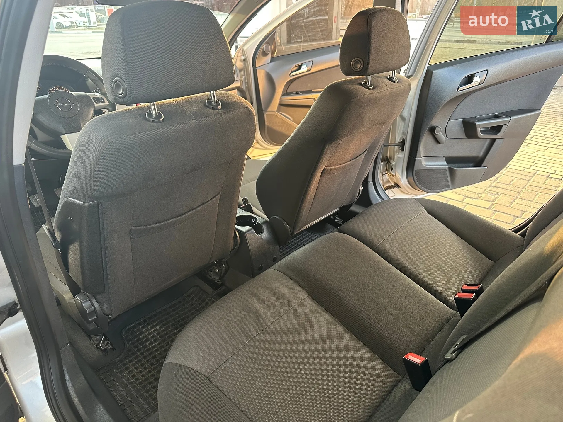 2012 Opel Astra - мініатюра 40