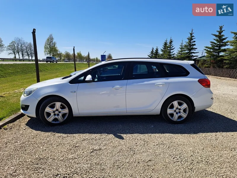 Opel Astra 2014