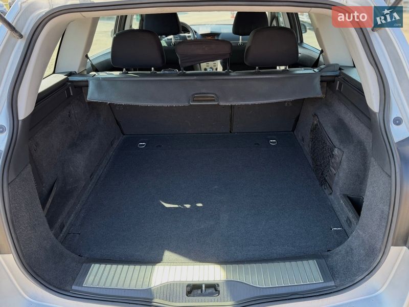 Універсал Opel Astra 2008 в Шептицькому