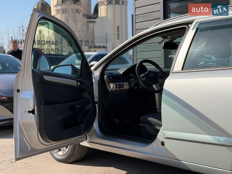 Універсал Opel Astra 2008 в Шептицькому