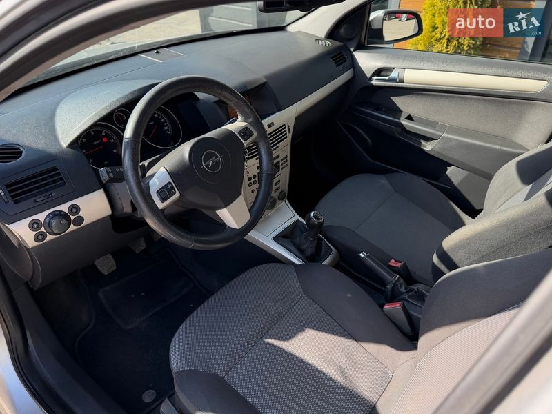 Універсал Opel Astra 2008 в Шептицькому