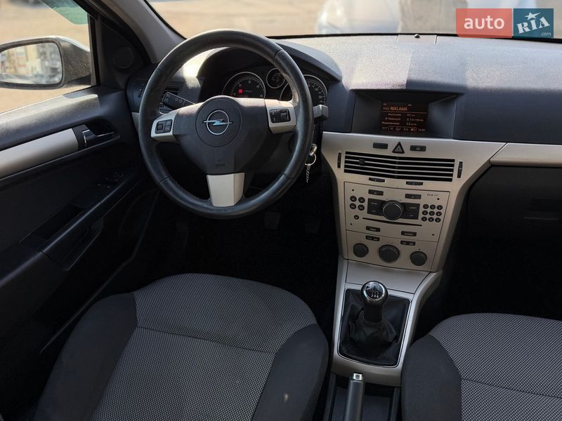 Універсал Opel Astra 2008 в Шептицькому