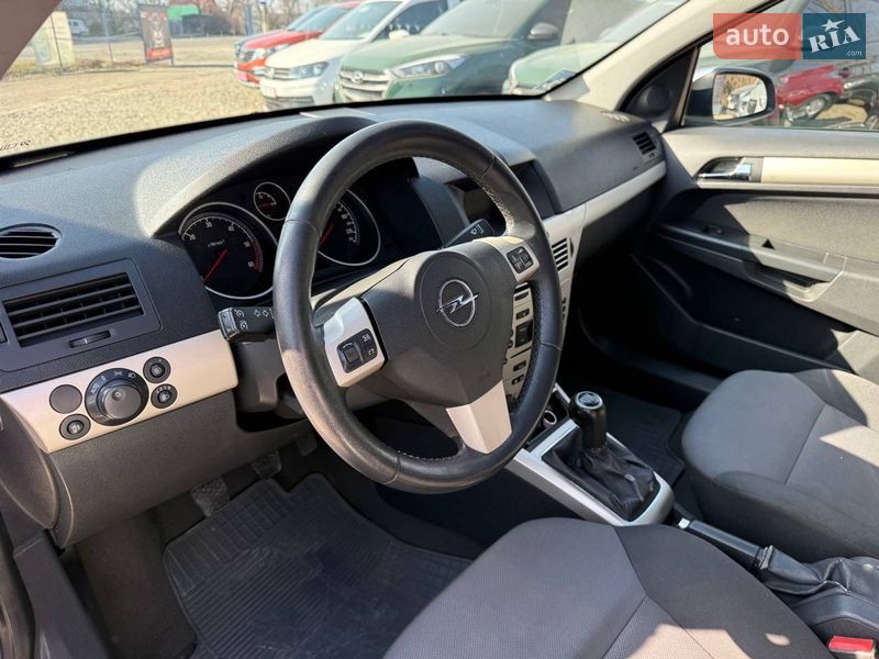 Универсал Opel Astra 2008 в Коломые