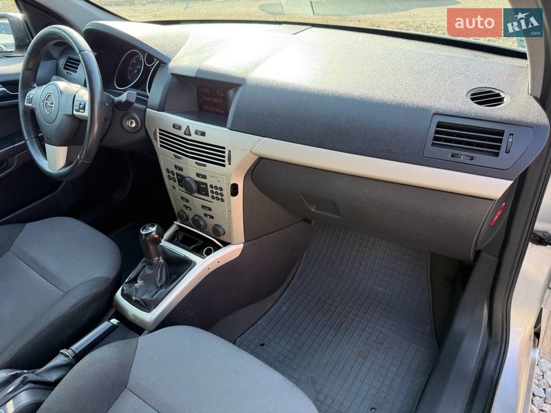 Универсал Opel Astra 2008 в Коломые