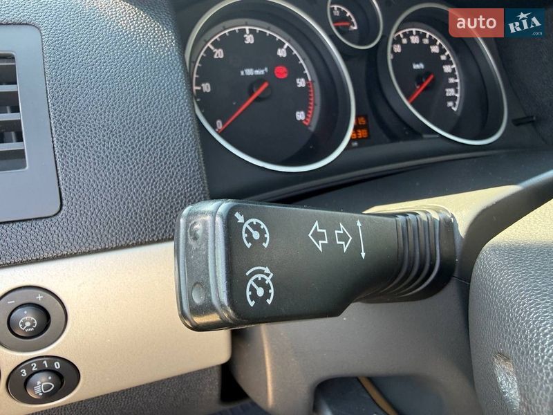 Универсал Opel Astra 2008 в Коломые