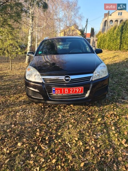 Универсал Opel Astra 2008 в Луцке