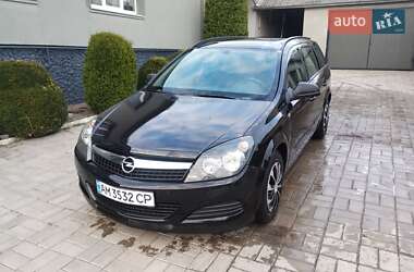 Универсал Opel Astra 2009 в Кременце