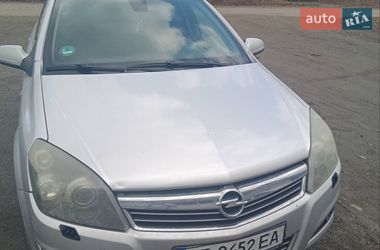 Универсал Opel Astra 2008 в Сновске