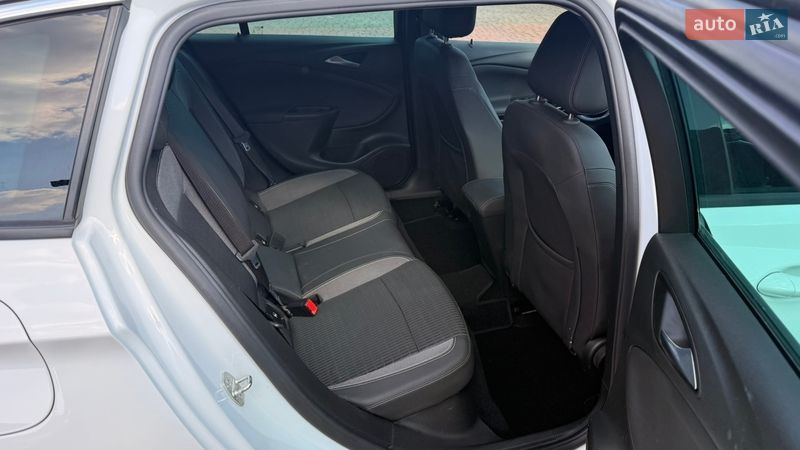 Универсал Opel Astra 2020 в Хмельницком