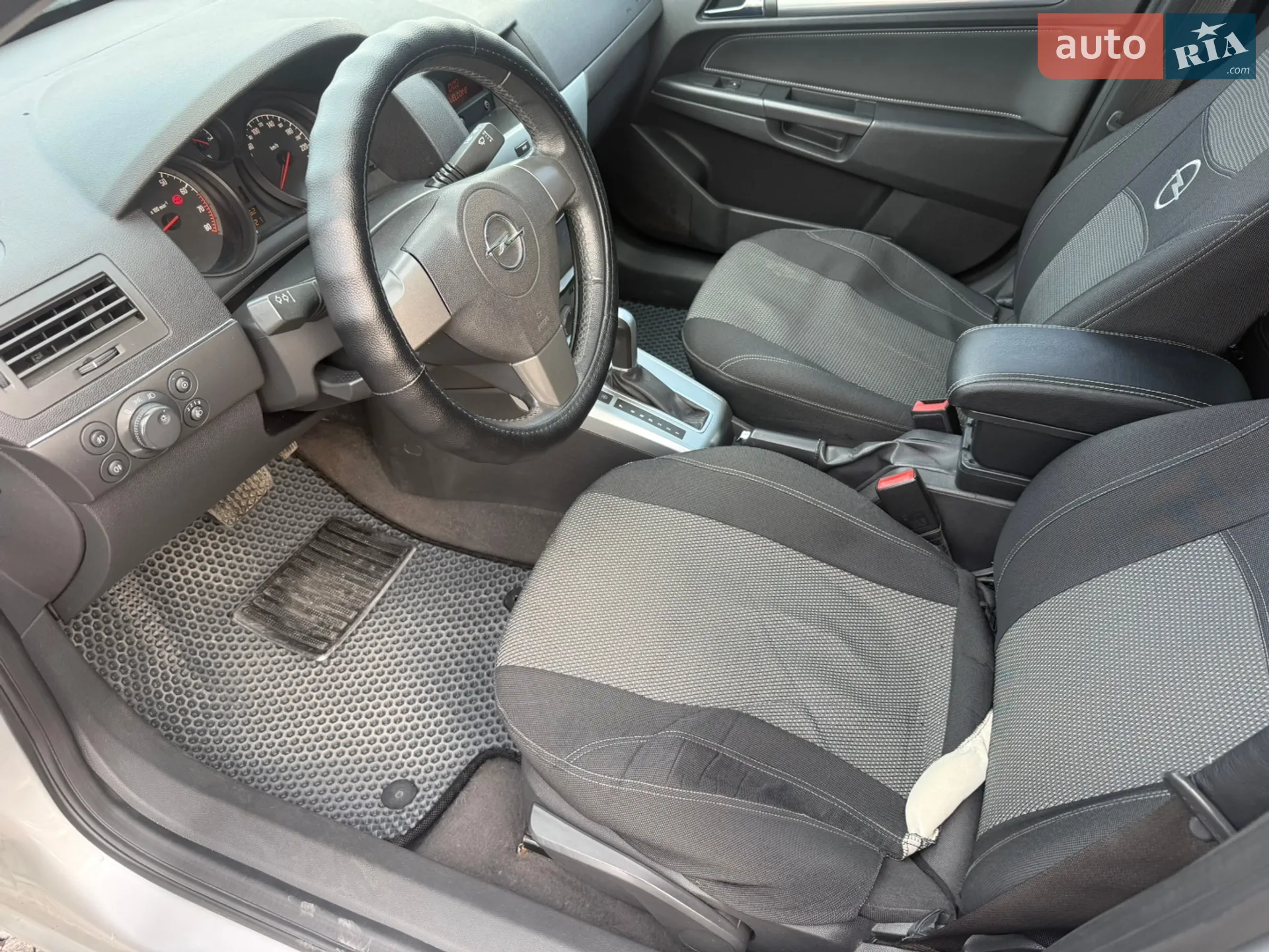2010 Opel Astra - мініатюра 22