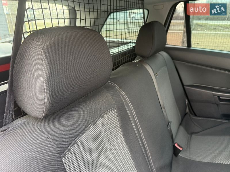 Універсал Opel Astra 2010 в Стрию