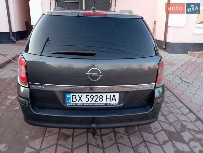 Универсал Opel Astra 2009 в Хмельницком
