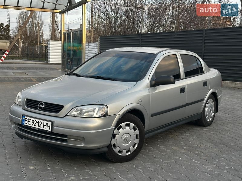 Opel Astra 2006