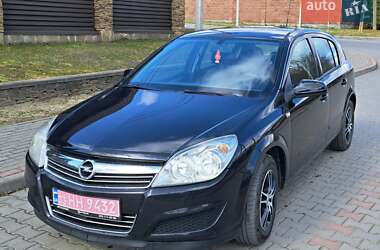 Хетчбек Opel Astra 2008 в Луцьку