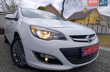 Универсал Opel Astra 2013 в Луцке