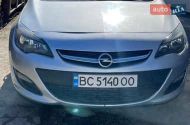 Универсал Opel Astra 2013 в Львове