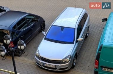 Универсал Opel Astra 2005 в Черновцах