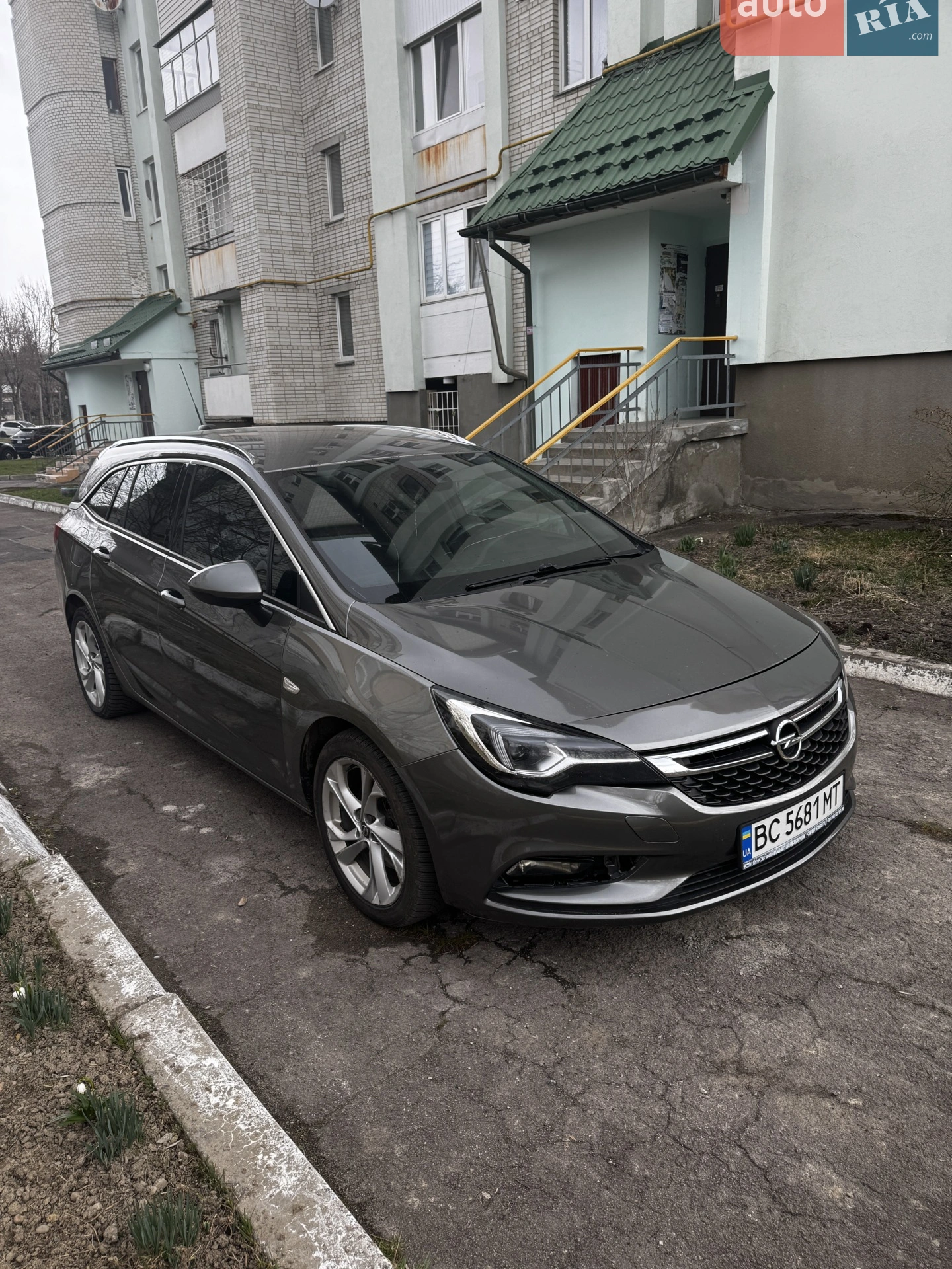 2017 Opel Astra - фото 1