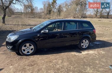 Универсал Opel Astra 2008 в Рожище