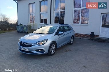 Универсал Opel Astra 2016 в Львове