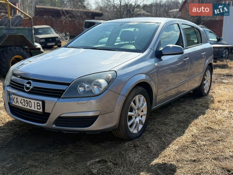 Хэтчбек Opel Astra 2004 в Славуте фото Хэтчбек Opel Astra 2004 в Славуте