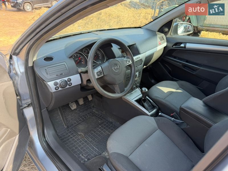 Хэтчбек Opel Astra 2004 в Славуте фото 6 Хэтчбек Opel Astra 2004 в Славуте