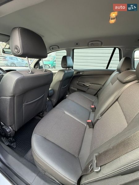 Универсал Opel Astra 2009 в Белой Церкви