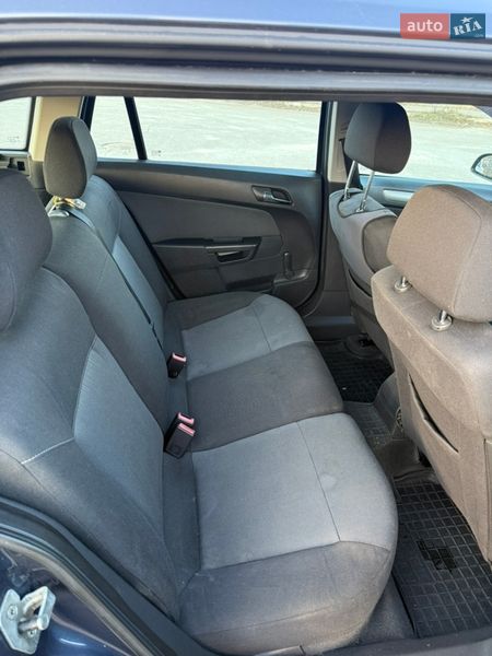 Универсал Opel Astra 2006 в Чернигове фото 11 Универсал Opel Astra 2006 в Чернигове
