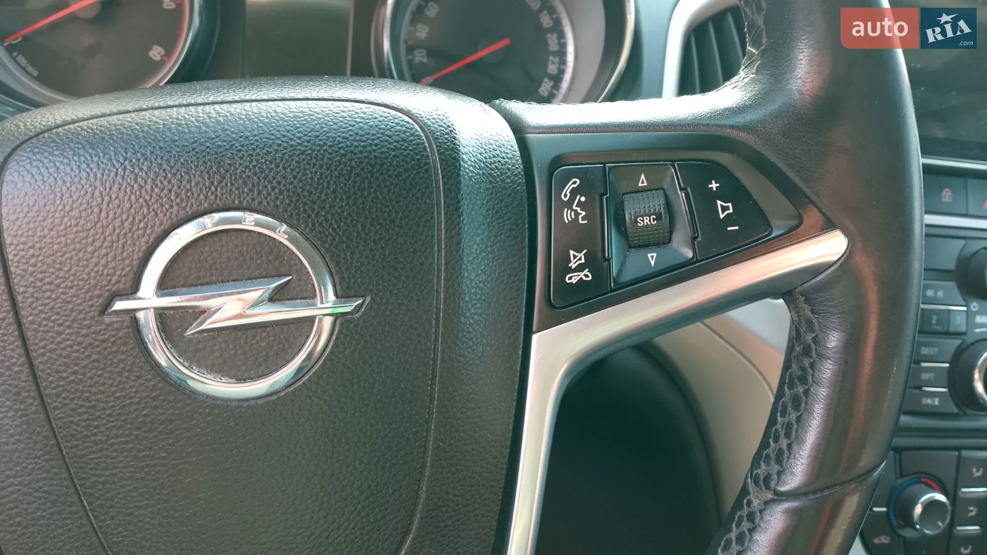 2011 Opel Astra - мініатюра 15