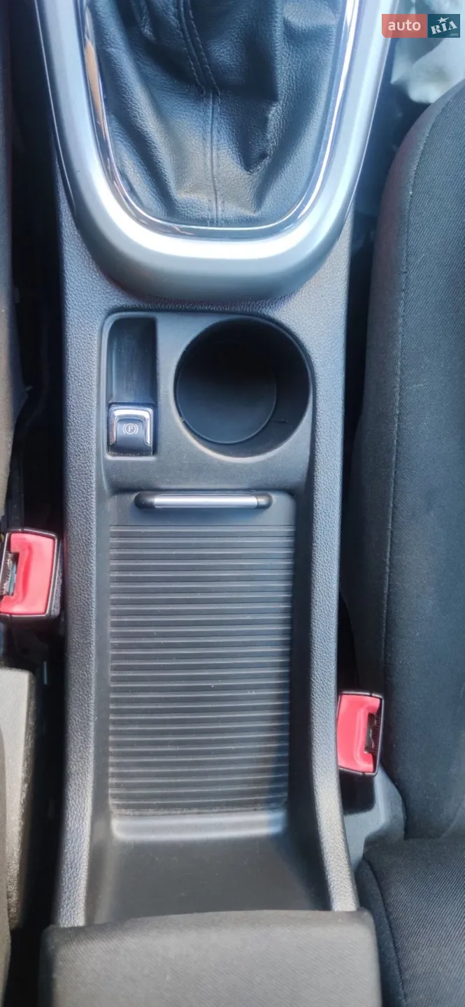 2011 Opel Astra - мініатюра 12