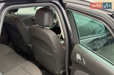 Универсал Opel Astra 2011 в Звягеле