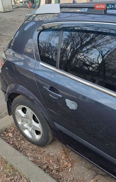 Хэтчбек Opel Astra 2007 в Киеве