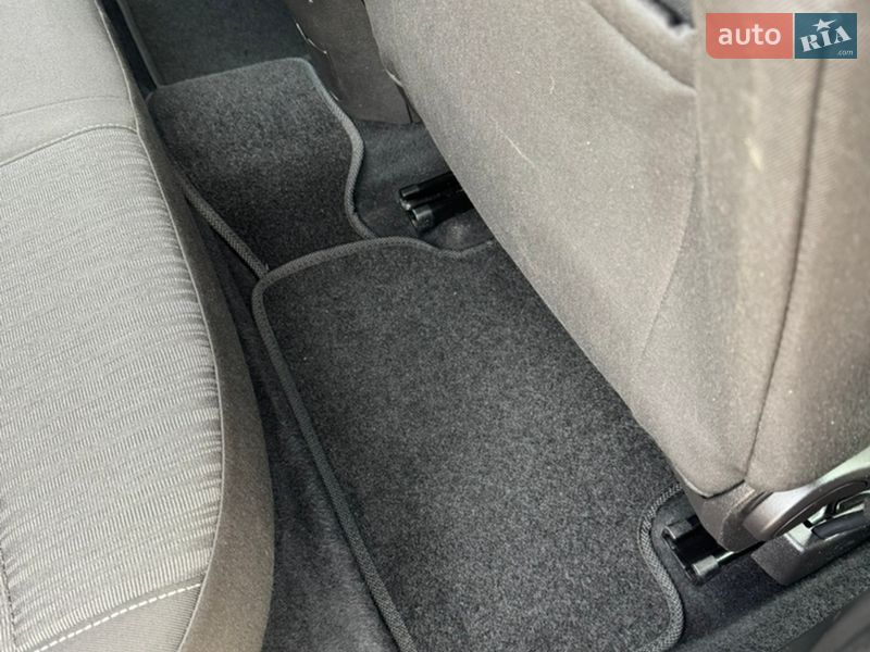 Хэтчбек Opel Astra 2010 в Слобожанском