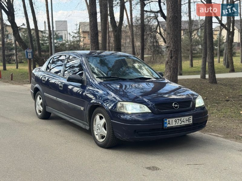Opel Astra 2000 Opel Astra 2000