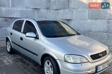 Хэтчбек Opel Astra 2000 в Обухове