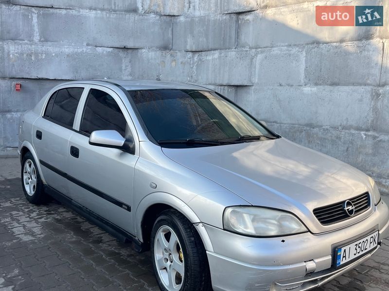 Opel Astra 2000