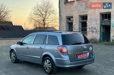Универсал Opel Astra 2005 в Луцке