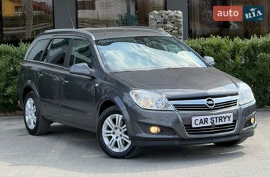 Универсал Opel Astra 2010 в Стрые