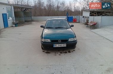 Хетчбек Opel Astra 1995 в Бориславі