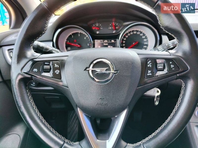 Универсал Opel Astra 2018 в Калуше