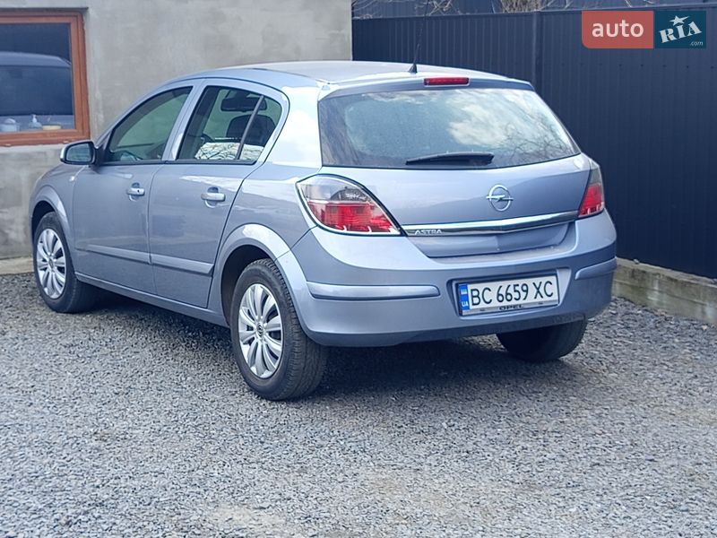 Хэтчбек Opel Astra 2008 в Самборе фото 5 Хэтчбек Opel Astra 2008 в Самборе