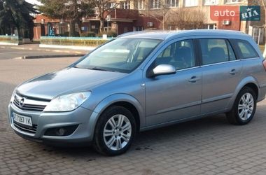Универсал Opel Astra 2008 в Ивано-Франковске